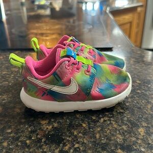 Girls nike shoes